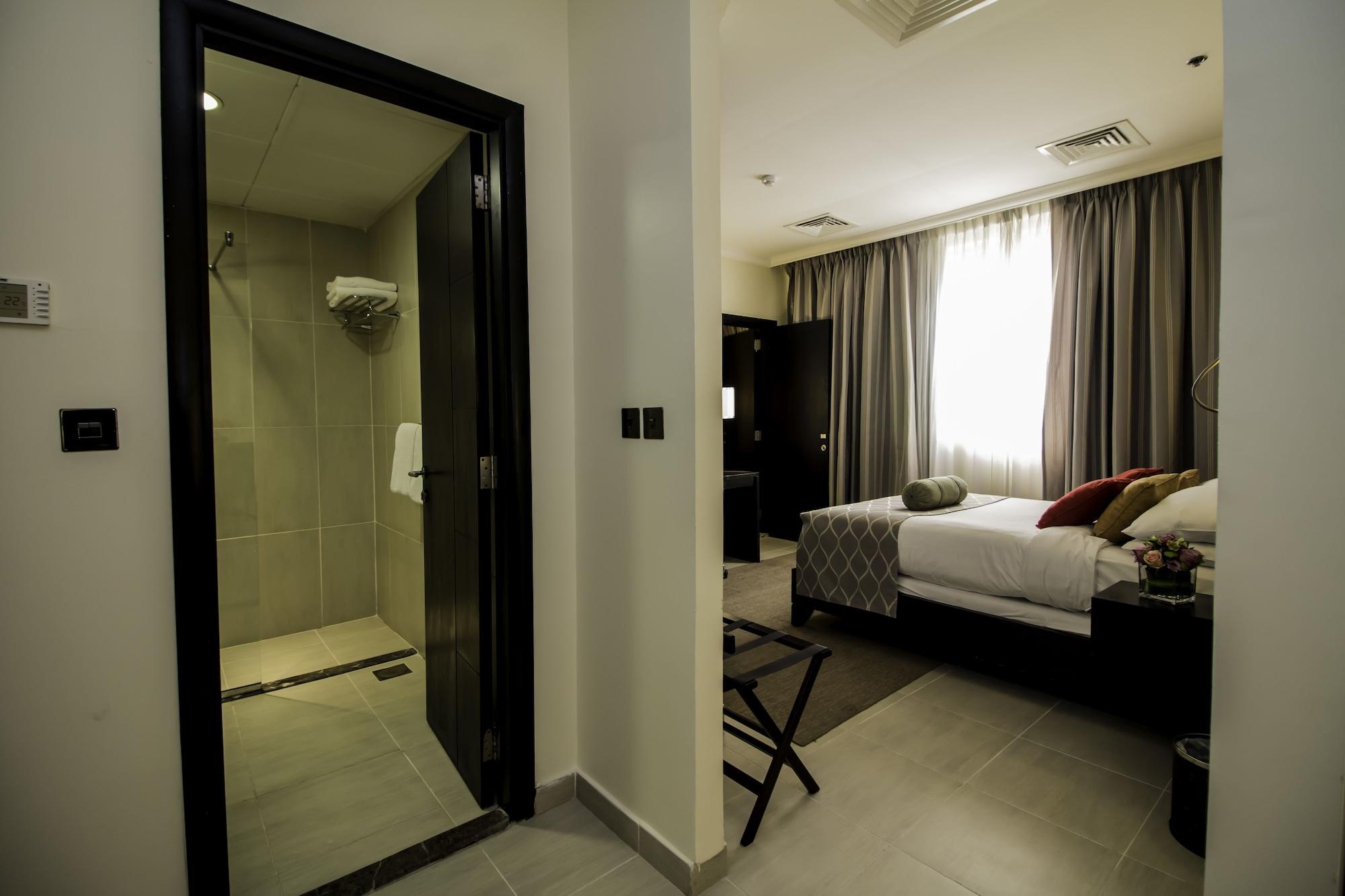 The Royal Riviera Hotel Doha Kültér fotó