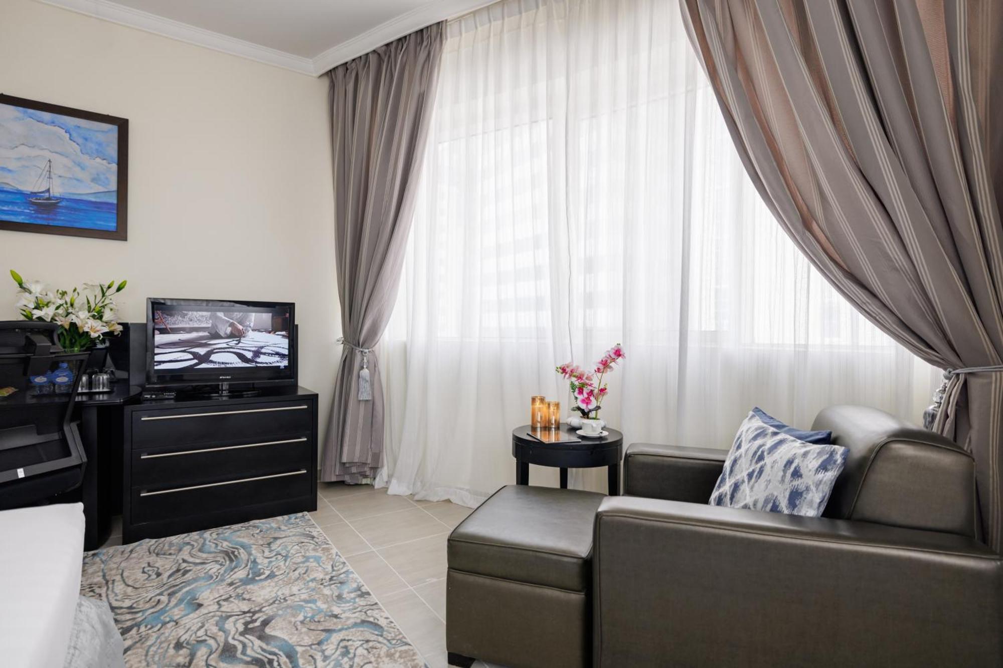 The Royal Riviera Hotel Doha Kültér fotó