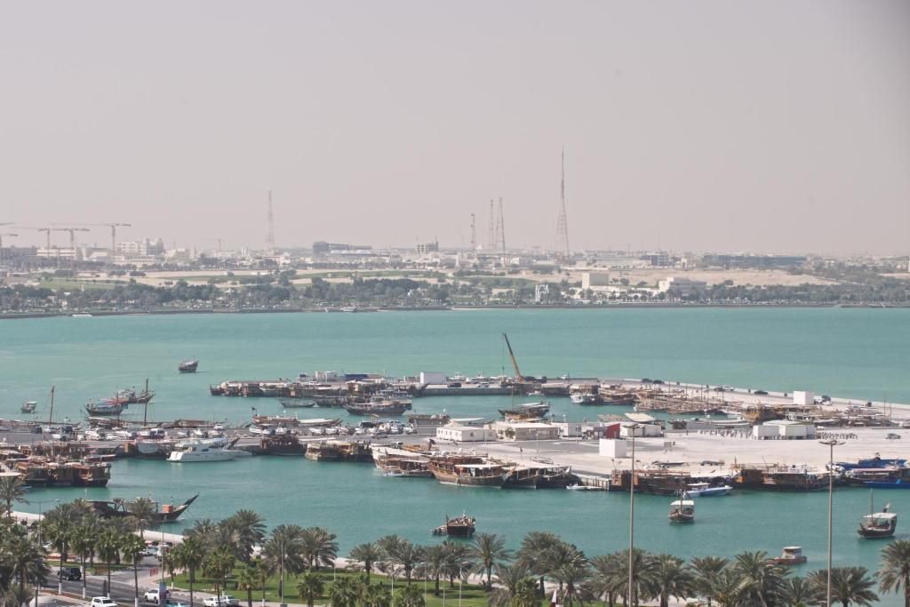 The Royal Riviera Hotel Doha Kültér fotó